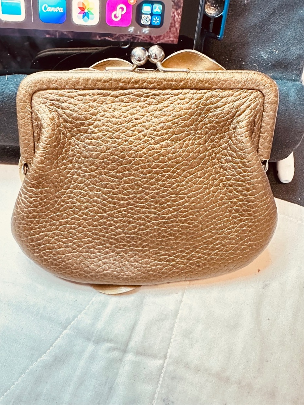 Brighton Gold Rose Clutch Kiss Lock Wallet Floral Interior Mini Bag EUC Vintage - Picture 5 of 11